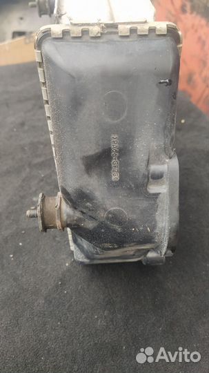 Радиатор интеркуллера Mazda R2AX13565