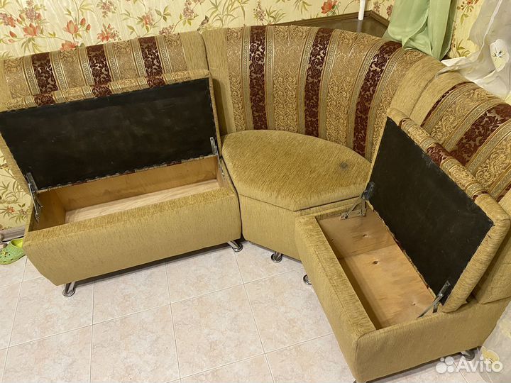 Кухонный уголок