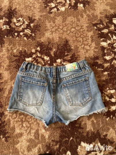 Джинсовые шорты
