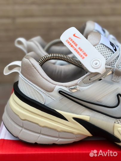 Кроссовки Nike run v2k