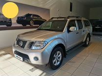 Nissan Navara 2.5 AT, 2013, 306 147 км, с пробегом, цена 1 555 000 руб.