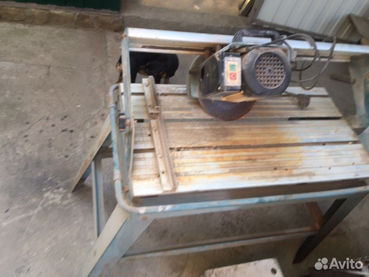 Плиткорез электрический