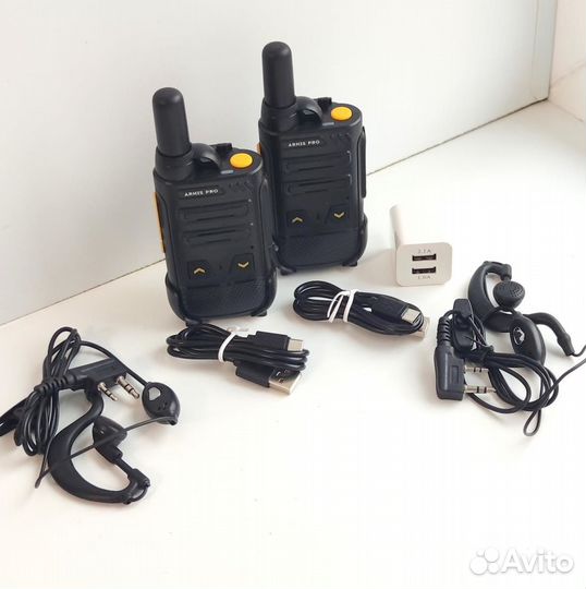 Рация с наушником, радиостанция с гарнитурой