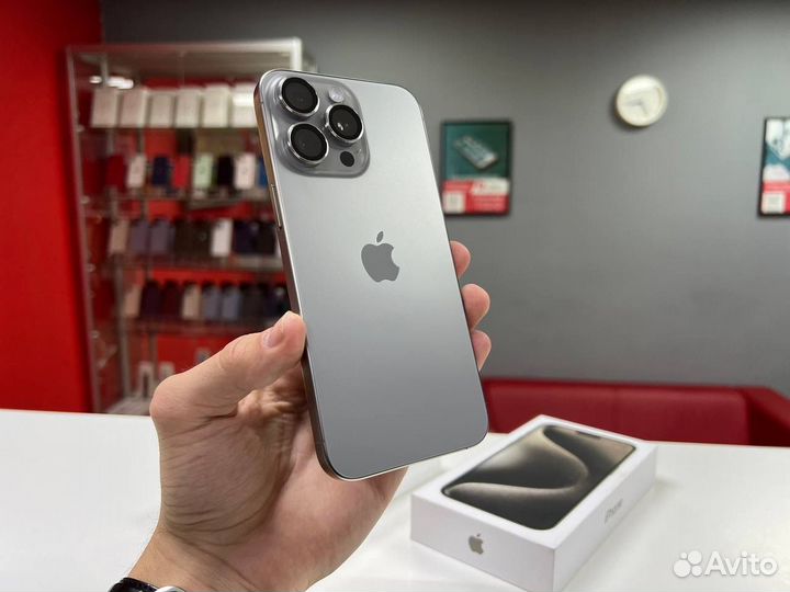 iPhone 15 Pro Max, 256 ГБ