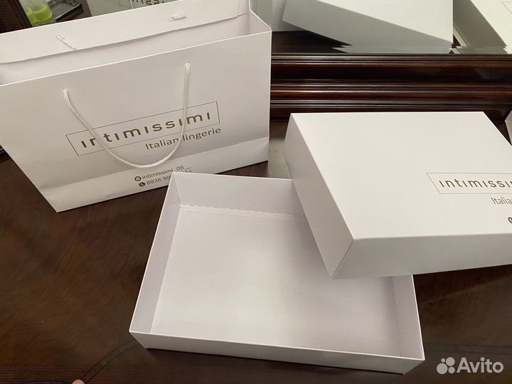 Intimissimi и incanto коробки и пакеты