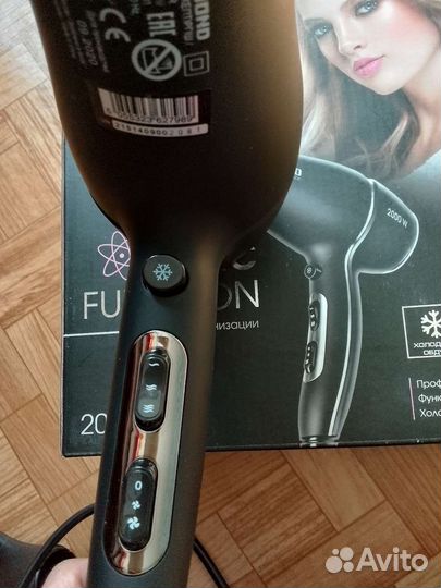 Фен для волос redmond RF-531. (2000 ватт)