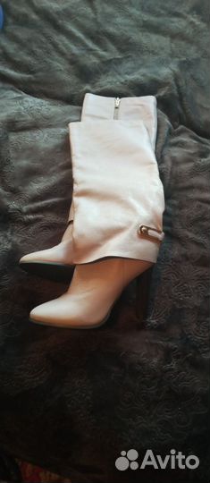 Демисезонные сапоги из натуральной кожи