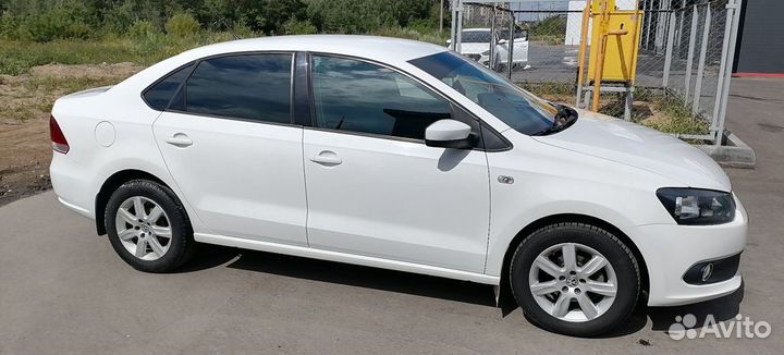 Volkswagen Polo 1.6 AT, 2012, 150 820 км