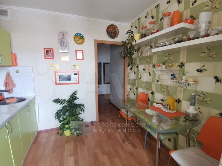 3-к. квартира, 70 м², 9/17 эт.