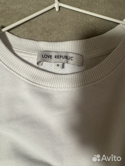 Шорты и свитшот 46 размер