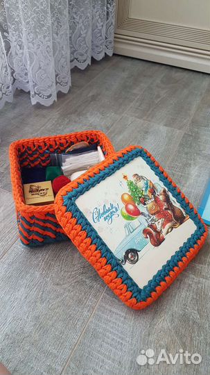 Трикотажная корзина с крышкой