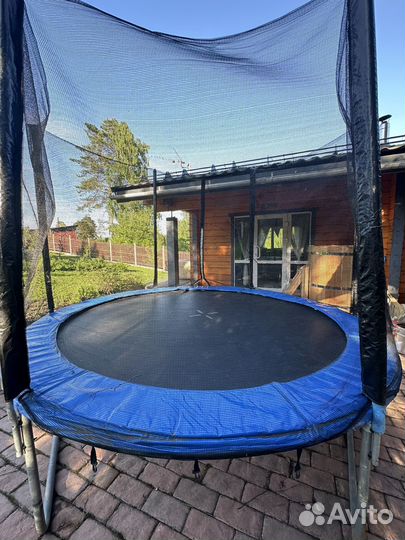 Батут с сеткой