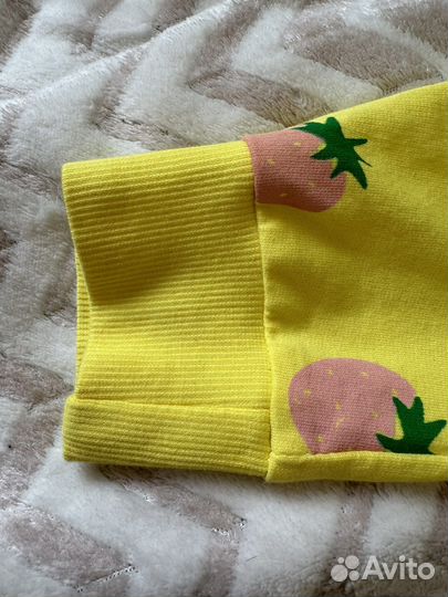 Продам комбинезон 74