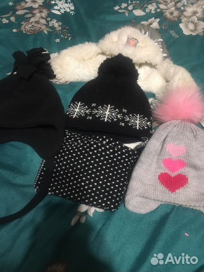 Комплект шапка, шарф 5 шапок