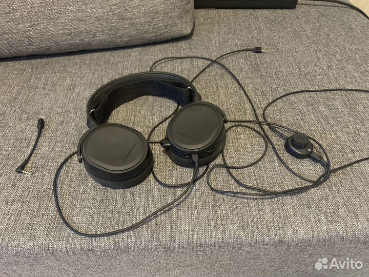 Наушники steelseries arctic 3
