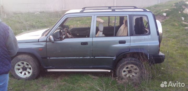 Suzuki vitara, escudo 1