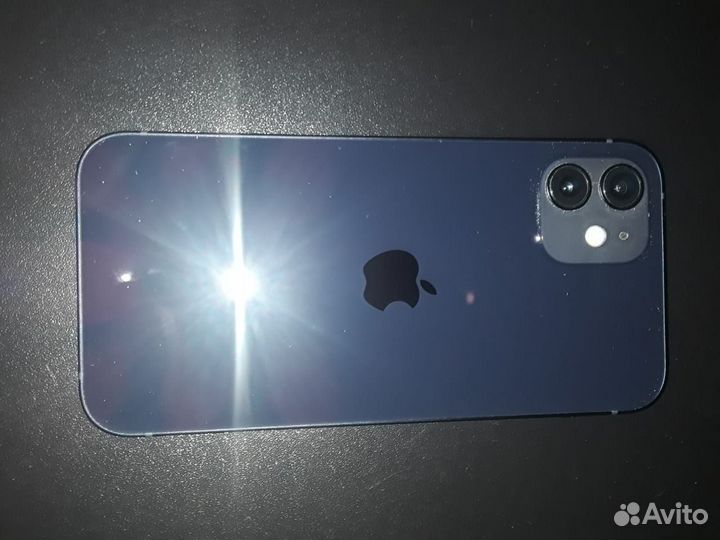 iPhone 12, 64 ГБ