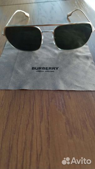 Солнцезащитные очки burberry оригинал новые