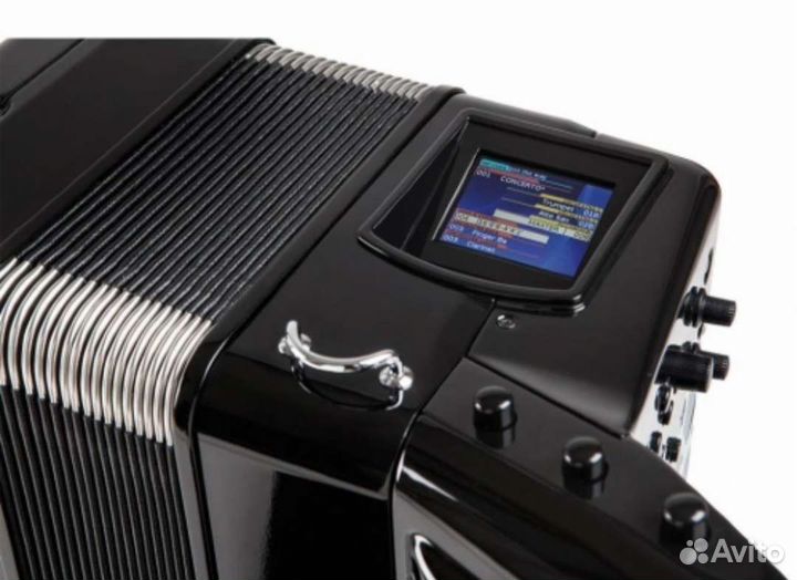 Новый аккордеон Роланд восьмая модель