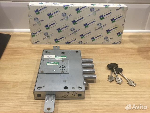 Замок врезной сувальдный Mottura Champions