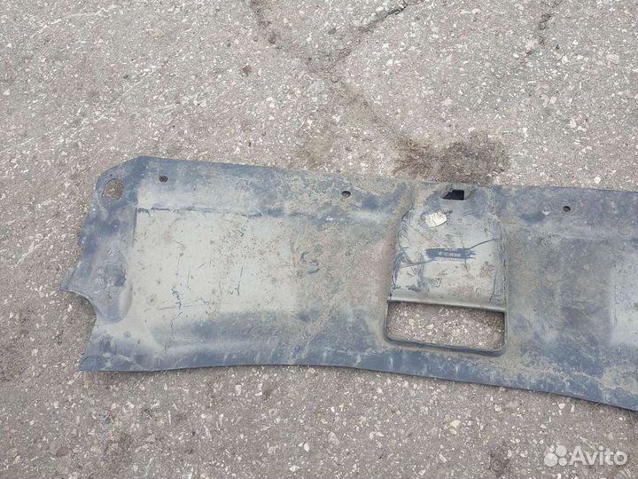 Кожух замка капота Audi Q3 с 2011-2014