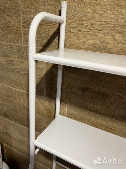 Полочка для ванной