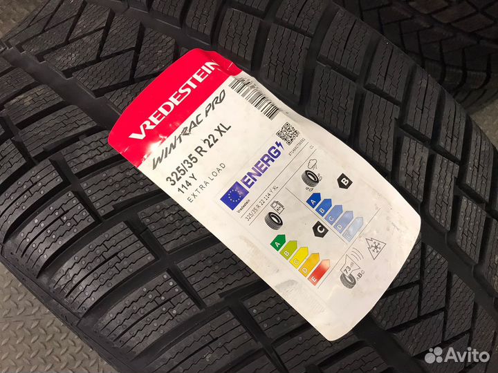 Vredestein Wintrac Pro 285/40 R22 и 325/35 R22 110W
