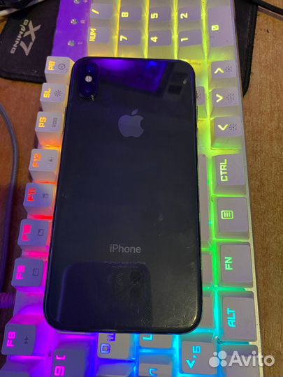 iPhone X, 64 ГБ