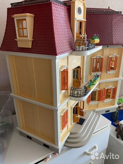 Большой трехэтажный дом Playmobil (Плеймобил)