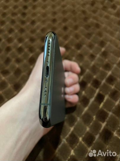 iPhone 11 Pro, 256 ГБ