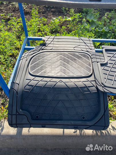 Автомобильные коврики accent