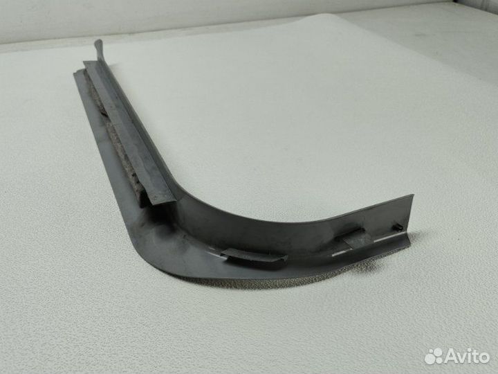 Накладка порога передняя правая Mercedes-Benz