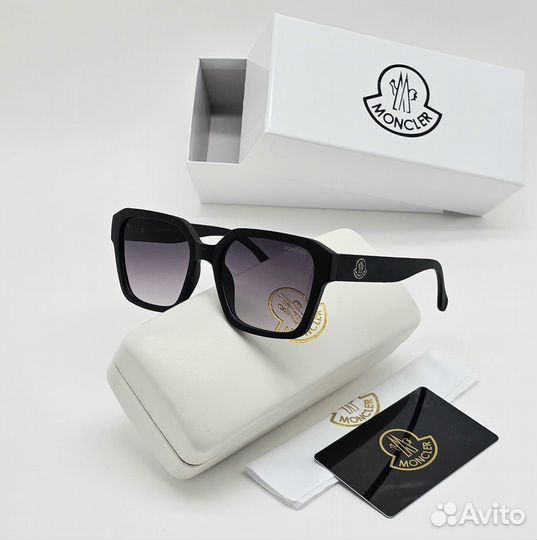 Солнцезащитные очки moncler