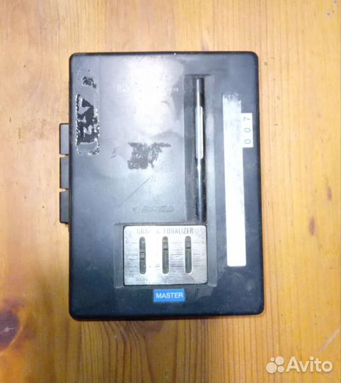 Кассетный плеер Sharp