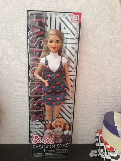Barbie Fashionistas 81