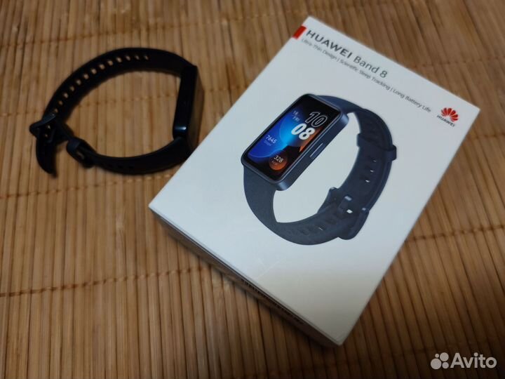 Фитнес браслет Huawei band 8