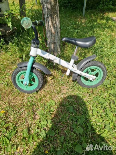 Беговел детский бу