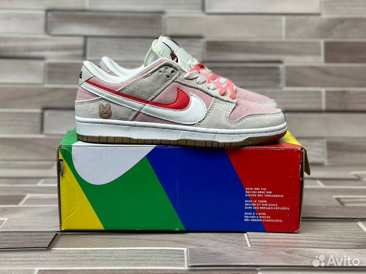 Кроссовки Nike SB Dunk Low