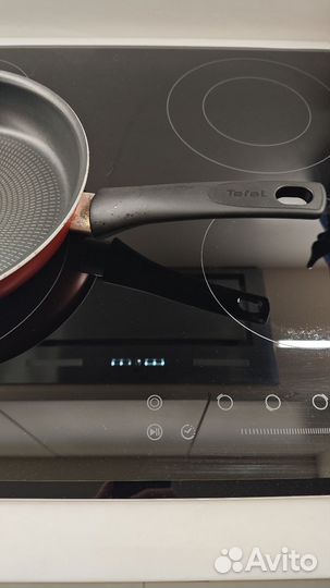 Сковорода Tefal 26 см с крышкой