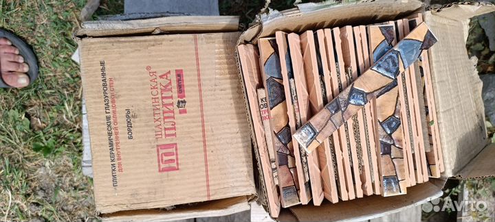 Кафельная плитка бордюр