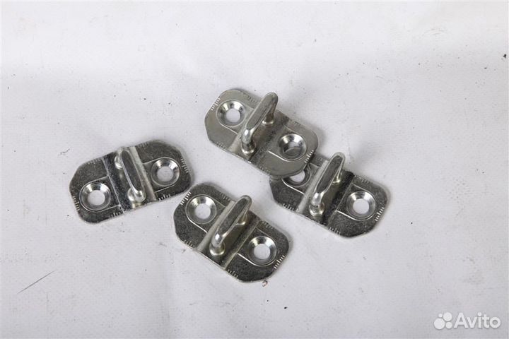 Ответная часть замка двери Mercedes-Benz W169 A-C