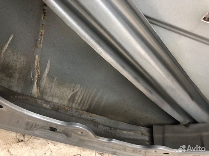 Дверь задняя правая Mercedes Ml W164