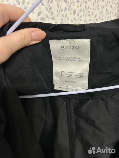 Плащ мантия bershka черная