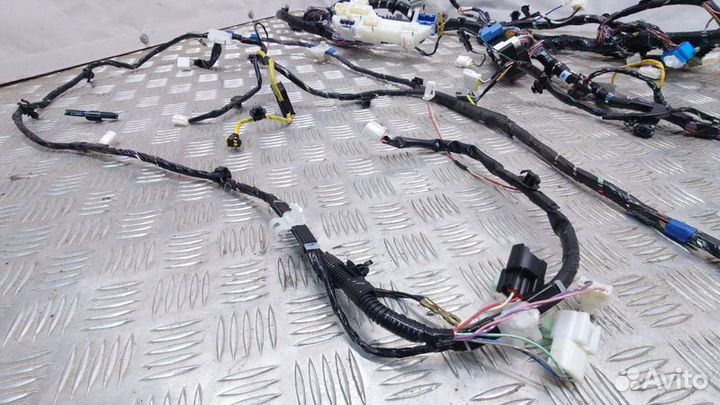 Проводка (коса) салонная Mitsubishi ASX I (2010—20