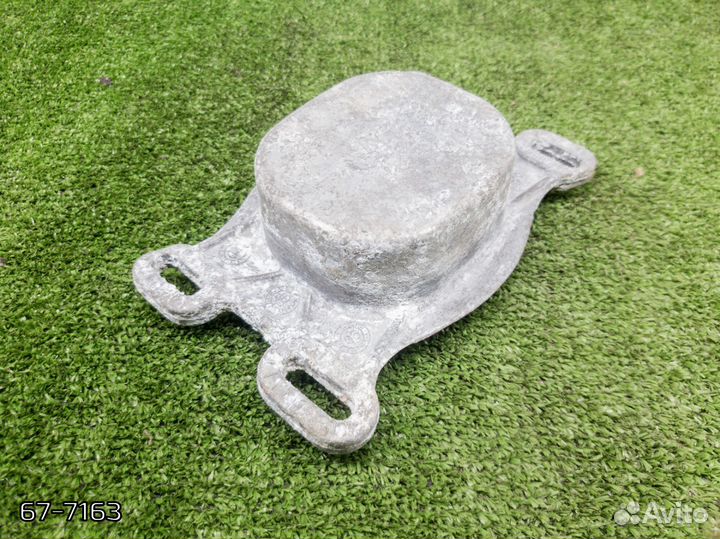 Подушка двигателя Audi A6 C6