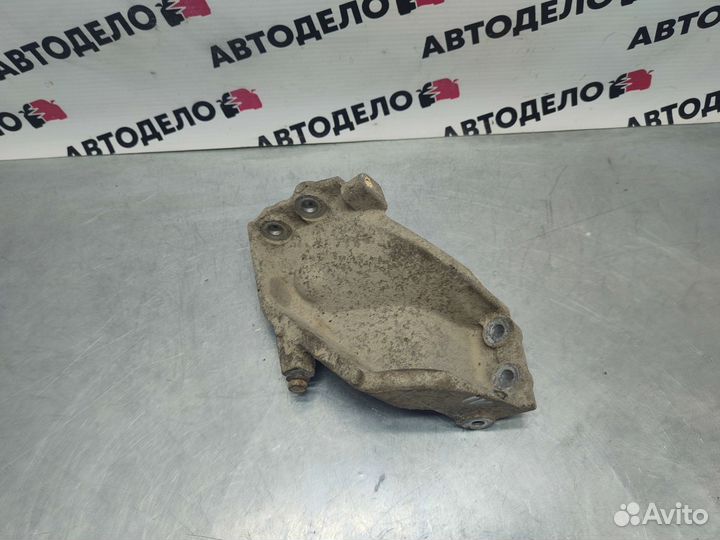 Кронштейн двигателя Nissan Sunny FB15 2000 г.в