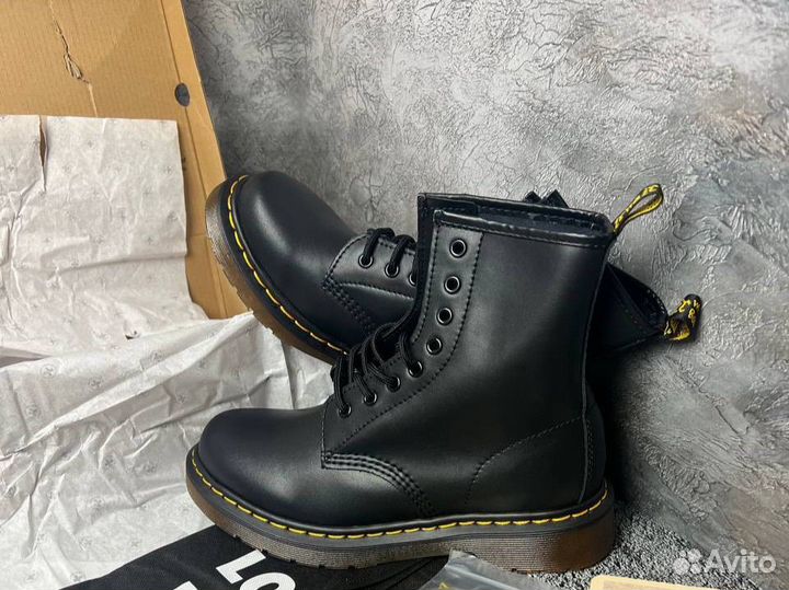 Ботинки Dr. Martens Осень Зима