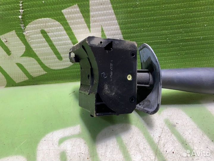 Подрулевой переключатель дворников Renault Logan