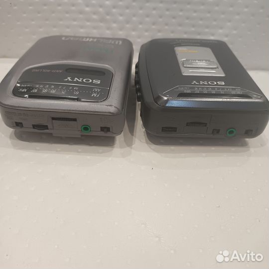 Кассетный плеер sony walkman 2шт