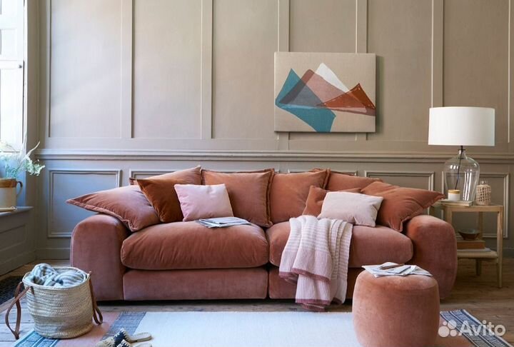 Дизайнерский мягкий диван